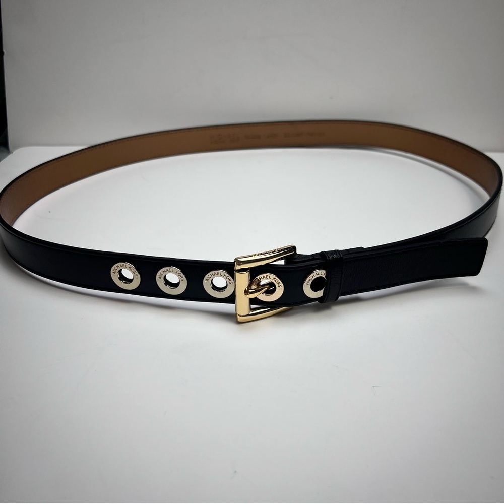 MICHAEL MICHAEL KORS BELT Size Large Black Leather with Gold Hardware (NWOT) - Picture 2 of 7
